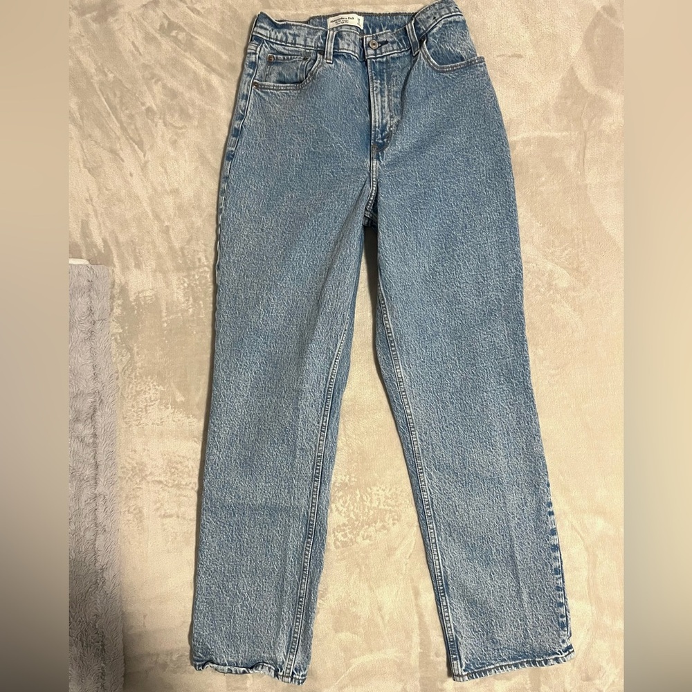 Abercrombie & Fitch Curve Love Ultra High Rise 90s Jeans